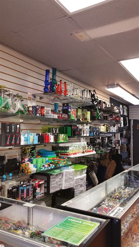 Smoke Zone Smoke Shop Headshop In Enfield Connecticut