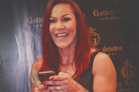 ufc world champ cris cyborg wows fans by posing naked for stunning photoshoot flipboard