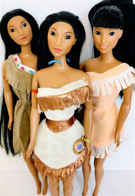 1995 disney princess pocahontas and nakoma dolls mattel 3 dolls in outfits 20 00 À vendre