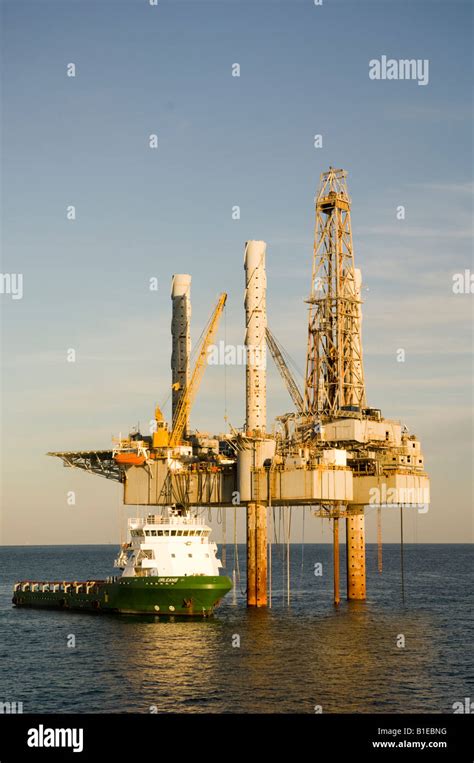 Gulf Of Mexico Louisiana Usa Oil Rigs In Deepwater Off Coast Of