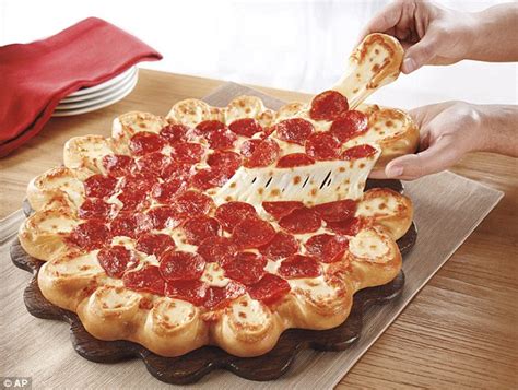 Pizza hut's stuffed crust has been a staple in households in the u.s. Pizza Hut offering another limited-time cheese-stuffed ...