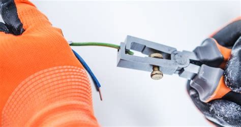 The following basic home wiring rules can guide you to make sure your home wiring project goes smoothly and safely. Basic House Wiring Rules - (14 SAFETY TIPS) | My Dimmer Switch