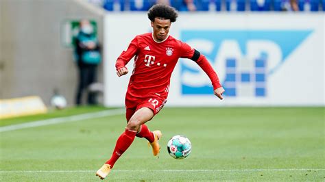 Leroy sane is a 24 years old german football player who is a winger for the champions league winner, bayern munich. Leroy Sane injury: Bayern Munich winger hurts right knee again - Sports Illustrated