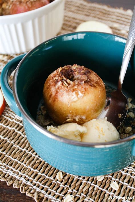 Either way, this is a healthy solution to your sweet tooth during apple season. How to Make Instant Pot Baked Apples - A Savory Feast