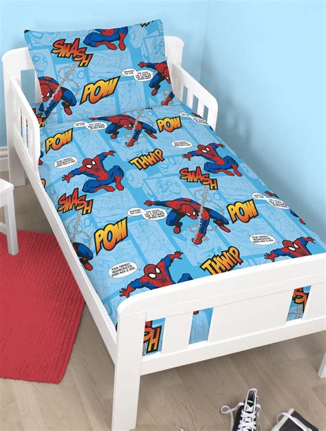 I was a bit sceptical about the quality as the price was so reasonable, but it is good quality! SPIDERMAN THWIP 4-IN-1 JUNIOR COT BED BUNDLE BEDDING QUILT ...