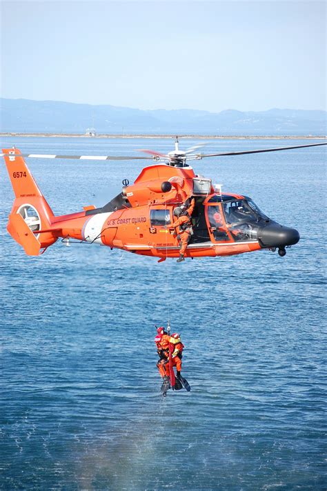 √ National Coast Guard Rescue Navy Visual