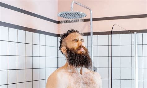 Showering Every Day Heres Why You May Want To Stop Geeky Craze