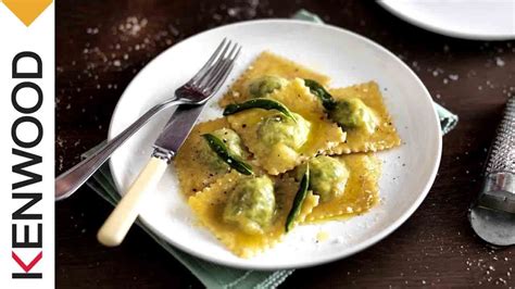 Spinach And Ricotta Ravioli With Butter And Sage Sauce Recipe Youtube