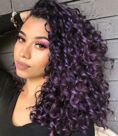 Pin By Hidalsis Figueroa On Hairstyle Dyed Curly Hair Hair Dye Colors Natural Curls Hairstyles