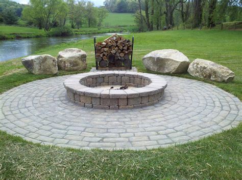 Modern fireplaces vary in heat efficiency, depending on the design. Fire Pit Chimney | Outdoor Fire Pit | Mountain Advantage LLC