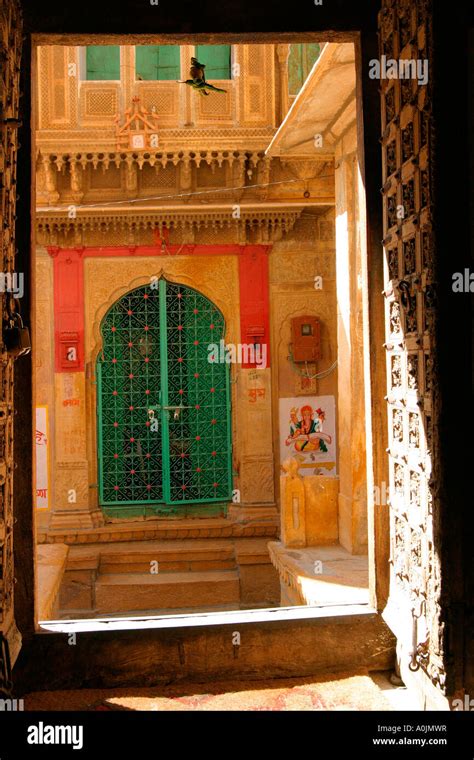 Rajasthani Haveli Door Hi Res Stock Photography And Images Alamy
