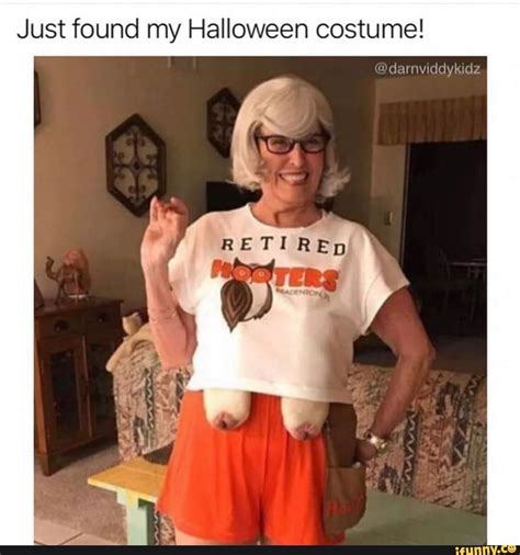 27 Funny Meme Halloween Costumes
