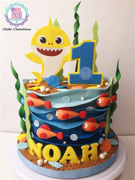 Maybe you would like to learn more about one of these? Baby shark fondant cake in 2020 | Shark birthday cakes ...