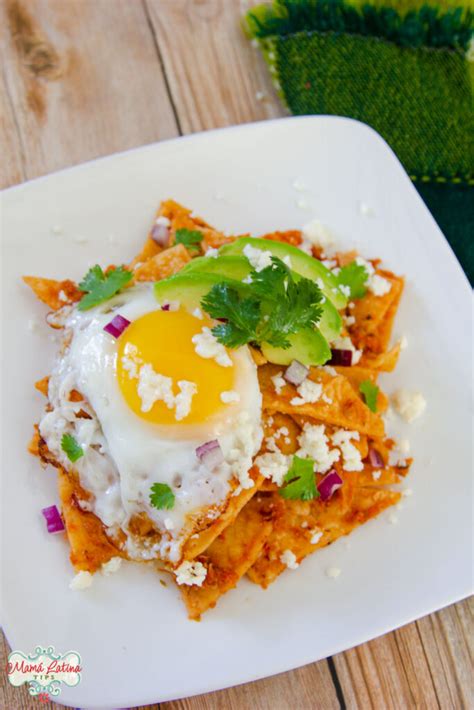 Chilaquiles Rojos Con Mucho Queso