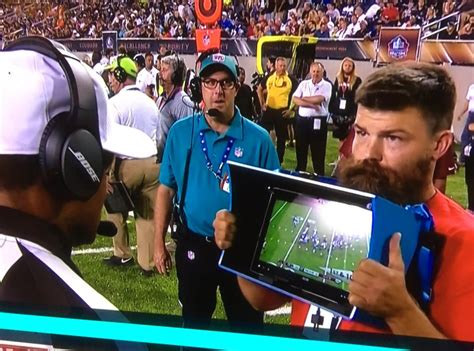 Nfl Goes All In On Microsoft Surface Mspoweruser