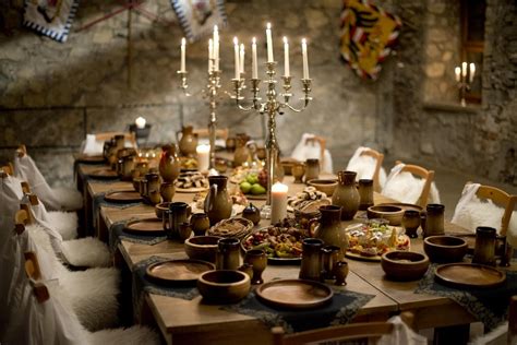 Table Médiévale Medieval Banquet Medieval Party Medieval Wedding