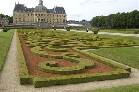 The Gardens of Versailles by André Le Nôtre  PARISCityVISION https