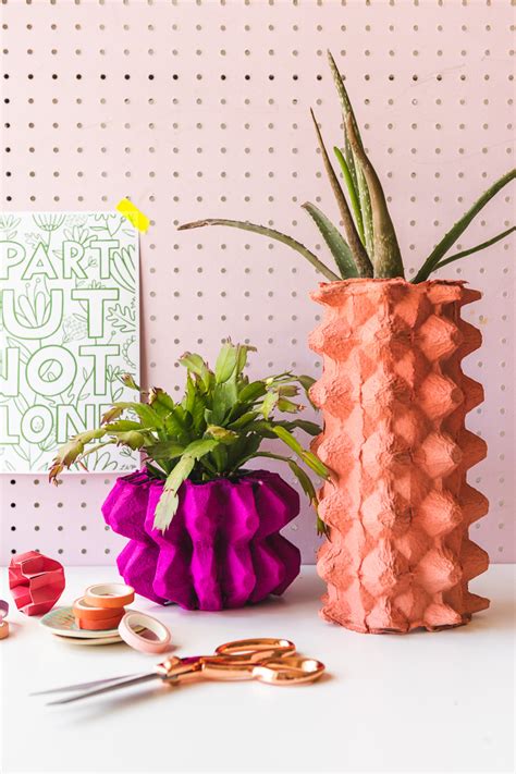 Diy Vases Using Recycled Egg Cartons The House That Lars Built