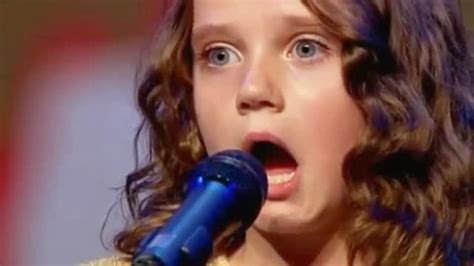 Os Balmants Garotinha De 9 Anos Amira Willighagen Encanta Jurados No Hollands Got Talent 2013