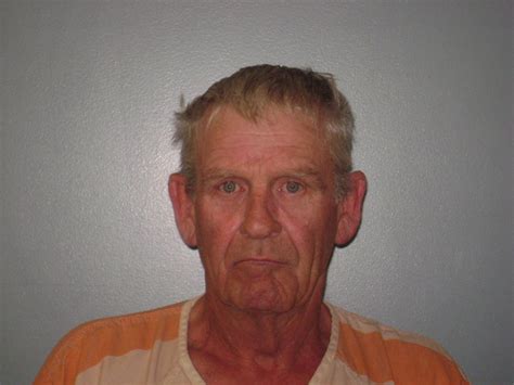 Two accused of leaving body of acquaintance behind Hermiston restaurant