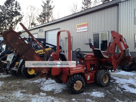 Ditch Witch 3500 Ride On Trencher Backhoe Combo Unit