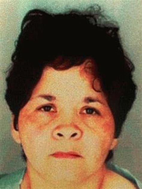 1,748 likes · 75 talking about this. Selena's widower Chris Perez gushes over J-Lo's portrayal ...