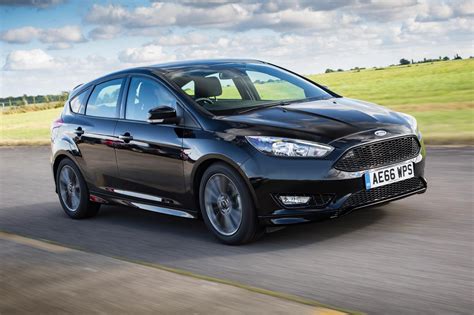 Ford Focus St Line 15t Ecoboost 150 2016 Review Car Magazine