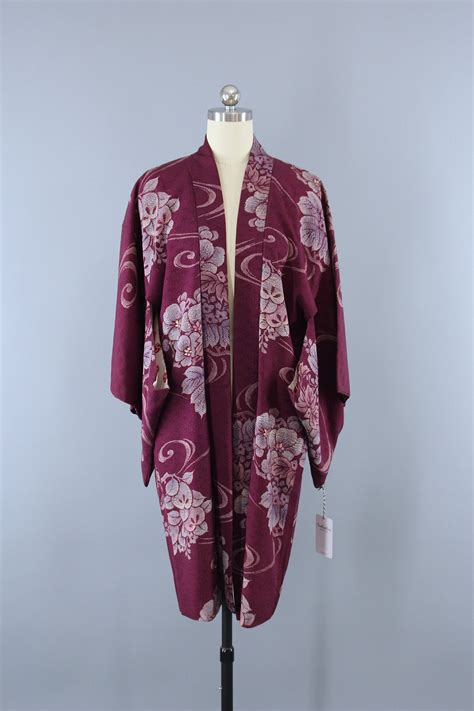 1940s Vintage Silk Haori Kimono Jacket Cardigan Purple Floral Omeshi