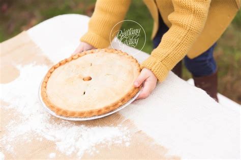 Apple Pie Photo Shoot Autumn Skies And Apple Pies Dream Session Orchard Hills Park