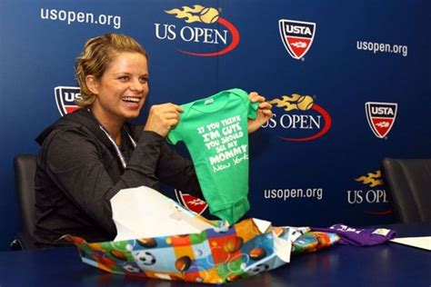 Kim Clijsters Comeback Delayed Due To Knee Injury
