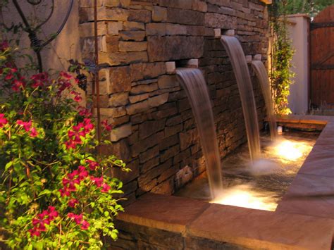 Wall Fountain With Plants Best Decorations
