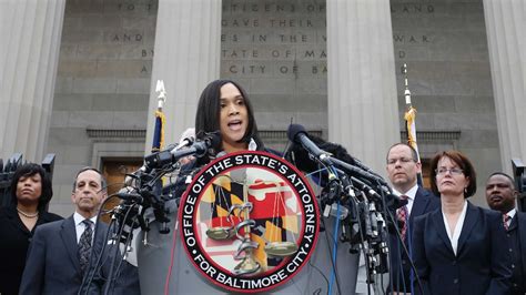Six Baltimore Police Officers Charged Over Death Of Freddie Gray In Police Custody Abc News