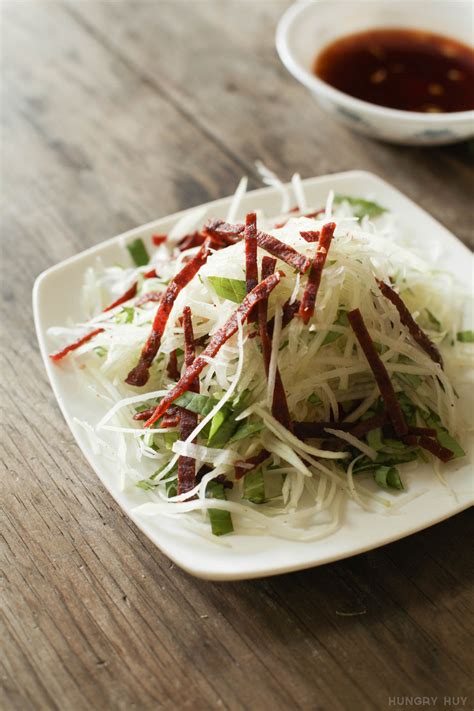 Green Papaya Salad Recipe Vietnamese Style With Beef Jerky