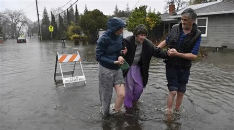 Storm Leaves California Reeling Under Threat Of Floods On New Years