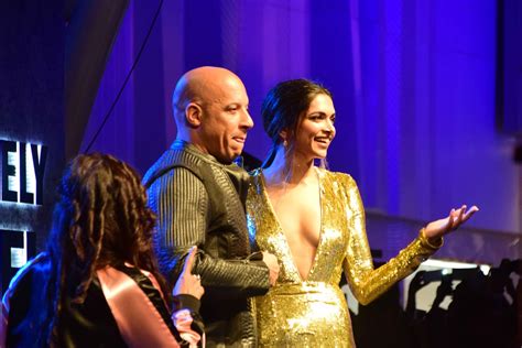 Maybe you would like to learn more about one of these? Deepika Padukone Super Sexy Show At "XXX: Return of Xander ...