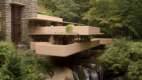 8 Frank Lloyd Wright Buildings Recognized For Organic Architecture