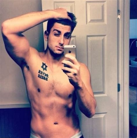 Jesse Wellens 2024 Dating Net Worth Tattoos Smoking And Body Facts Taddlr