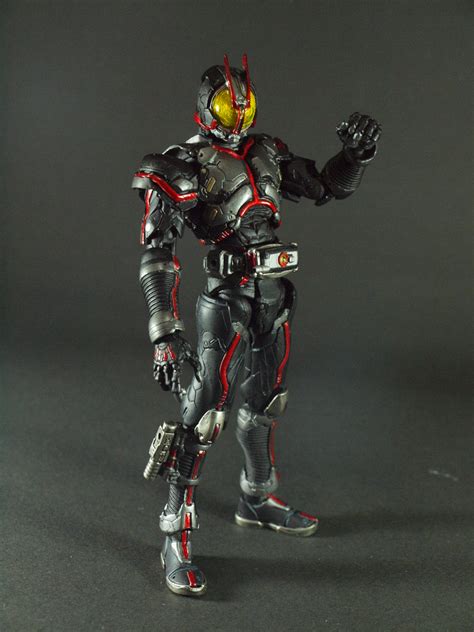 •1 timing from microseconds to hours • astable or monostable. puroresu619のblog : SIC・仮面ライダー555