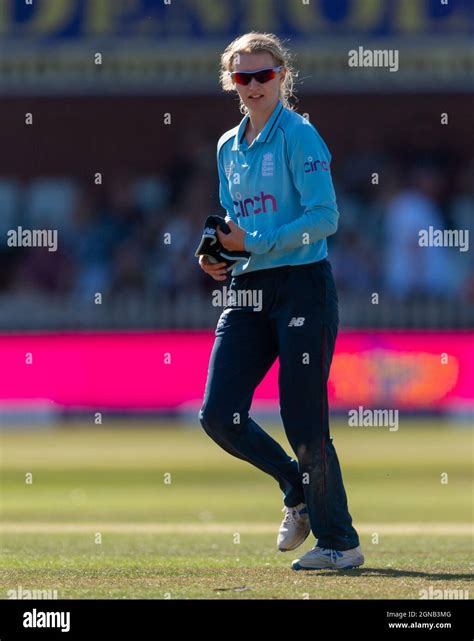 Englands Charlie Dean During The 4th Womens One Day International Against New Zealand Stock