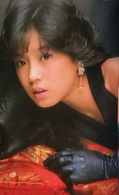 「アイドル70 80年代」おしゃれまとめの人気アイデア｜pinterest｜やっさん 昭和 顔 中森明菜 可愛い 女性俳優