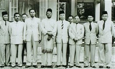 Apabila kita sebut merdeka, apakah yang terbayang difikiran anda? Pemasyhuran Kemerdekaan Tanah Melayu: Sejarah Ringkas ...