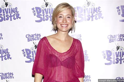 Smallville Star Allison Mack Arrested In Connection To Sex