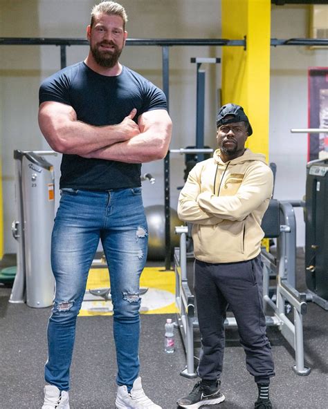 5 Foot Vs 6 Foot 7 Inches Heightcomparison