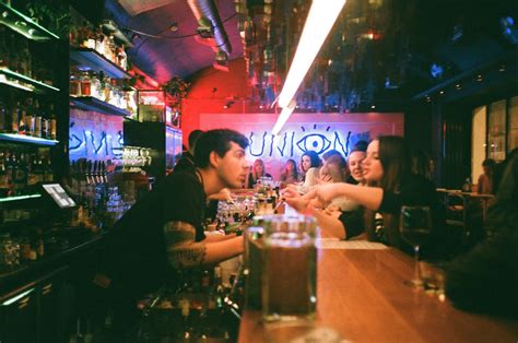 People In A Bar · Free Stock Photo