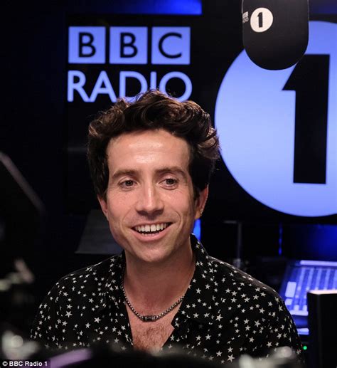 Nick grimshaw grimmy is currently on top in the uk right now. Nick Grimshaw 'looking for boyfriend' after last Radio 1 ...