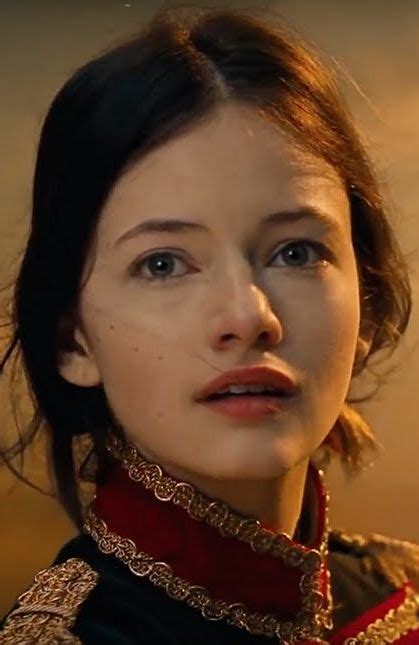 Mackenzie Foy As Clara In The Nutcracker And The Four Realms 2018