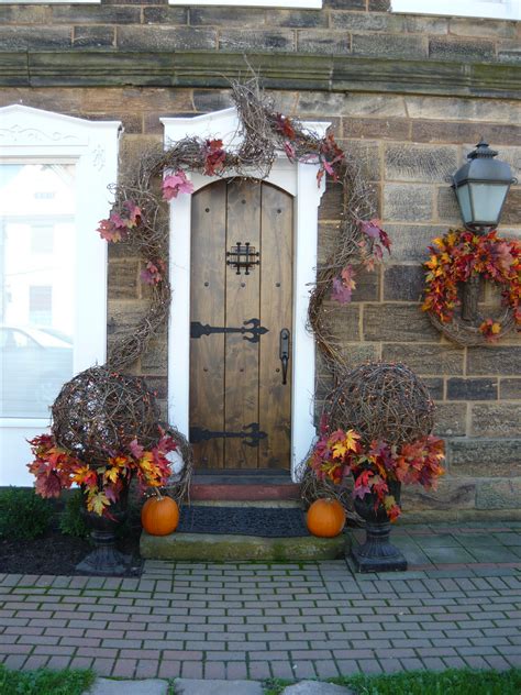 There's so many great ideas available. Pin by Malika Belahi on colors/decorating | Fall decor ...