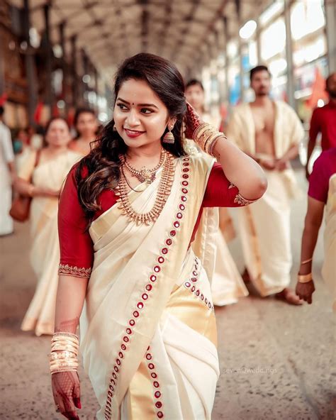 Hindu Kerala Wedding Saree Blouse Designs