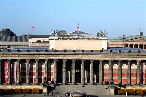 Berlin: 1.5-Hour Guided Tour of Altes Museum - Guest in a city