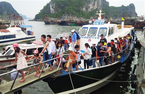 Dragon park 1 mâ t hô n lâ n đâ u đi công viên rô ng sun world ha long qua ng ninh. Quang Ninh earns nearly VND18 trillion in tourism turnover